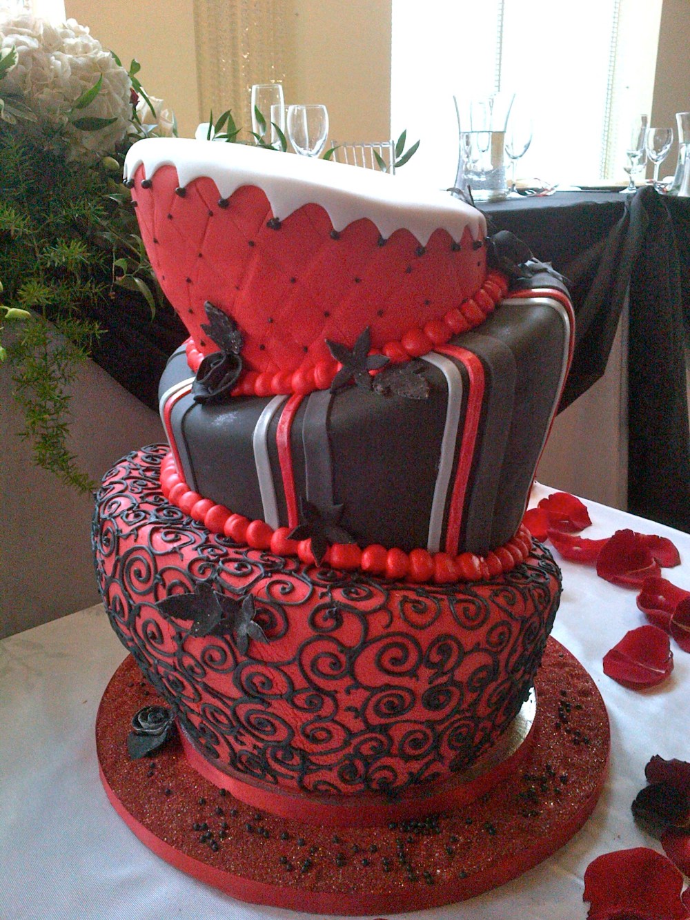 Dramatic topsy turvy wedding cake