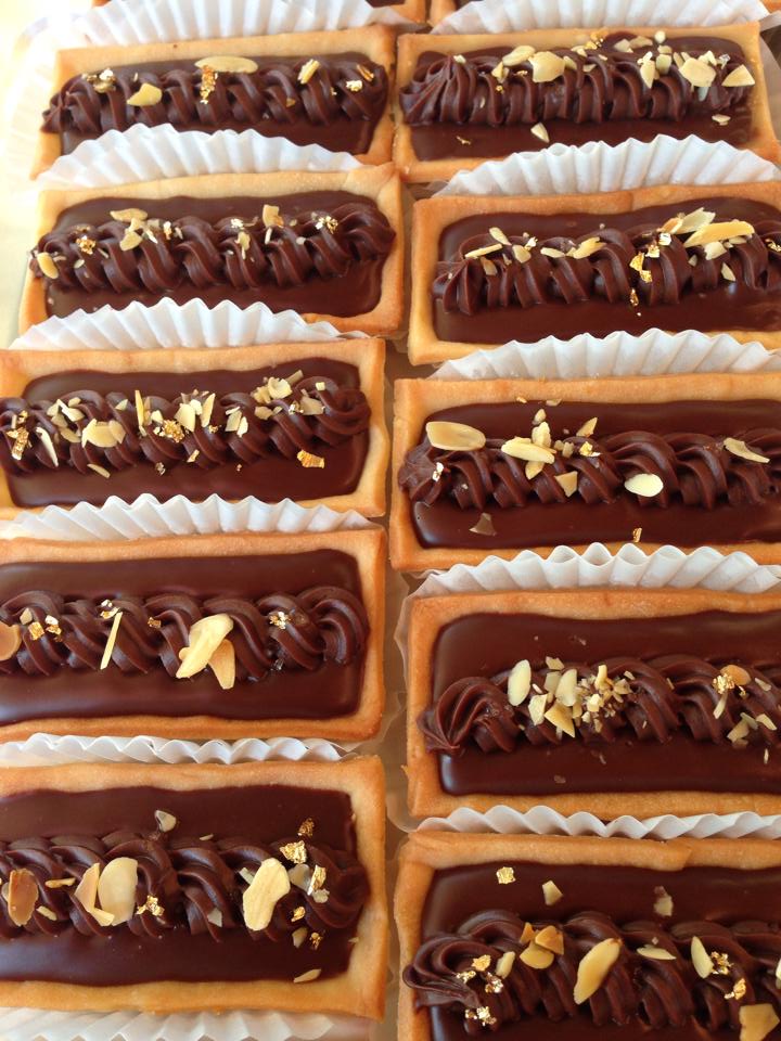 chocolate almond tartlets